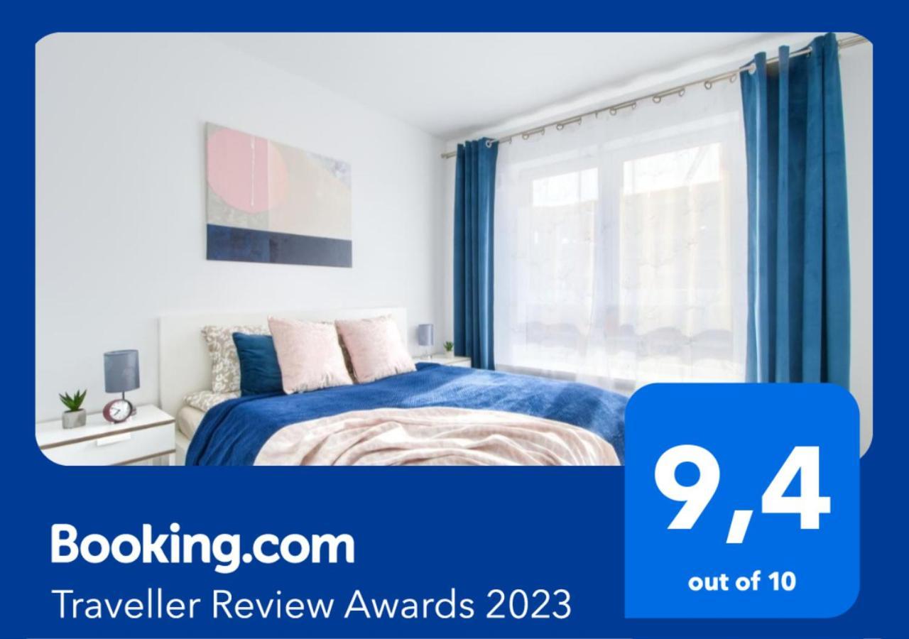 M&R Apartament Airport&Business Deluxe Cybernetyki 17 - Underground Garage - Free Wifi - Netflix - Air Conditioning - Self Check-In, Close By Chopin Airport Varsovia Exterior foto